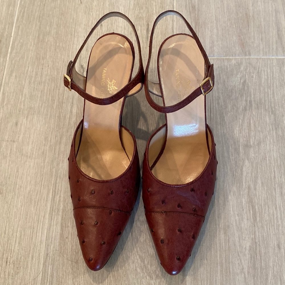 * REAL OSTRICH leather, Italy Handmade ,burgundy color, heels, 39 1/2